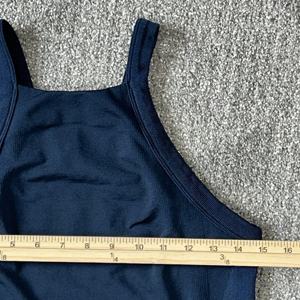 Lululemon High-Neck Cropped Racerback Tank Top Women's 10/12? - Navy Blue EUC!! - Picture 7 of 8